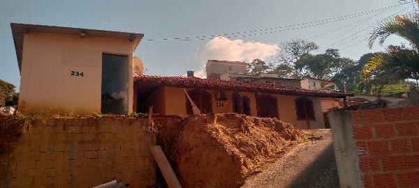 Casa da Caixa em SAO JOSE DO VALE DO RIO PRETO / RJ - 1444418042228