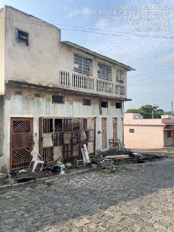 Casa da Caixa em CAMPO BELO / MG - 8010300022728