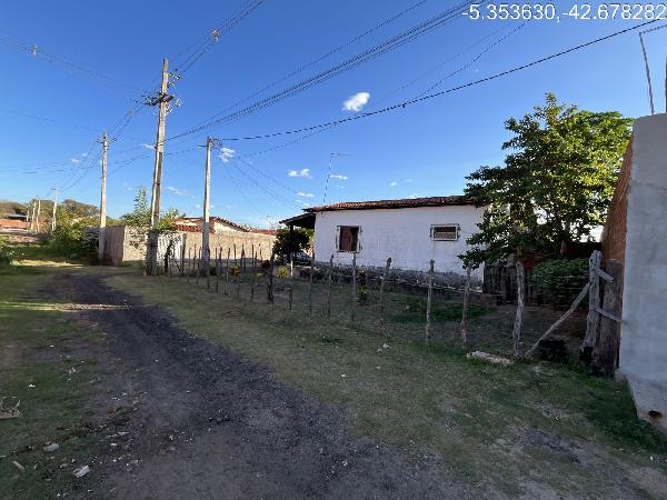 Casa da Caixa em DEMERVAL LOBAO / PI - 8444410433706
