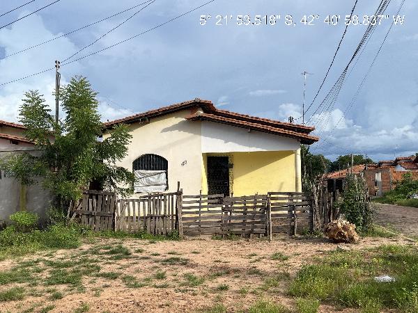 Casa da Caixa em DEMERVAL LOBAO / PI - 8444412926335