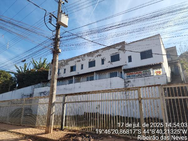 Casa da Caixa em RIBEIRAO DAS NEVES / MG - 8444417057483