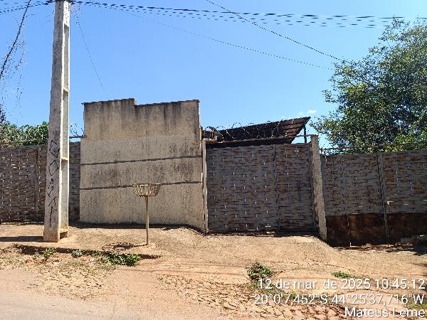 Casa da Caixa em MATEUS LEME / MG - 8444419442597