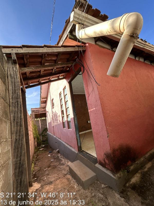 Casa da Caixa em AREADO / MG - 8444421615509