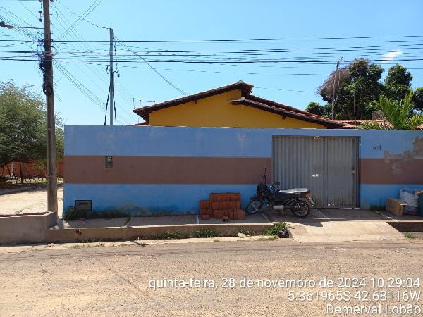 Casa da Caixa em DEMERVAL LOBAO / PI - 8444421981823