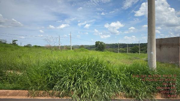 Terreno Caixa em UBERABA / MG - 8444425604668