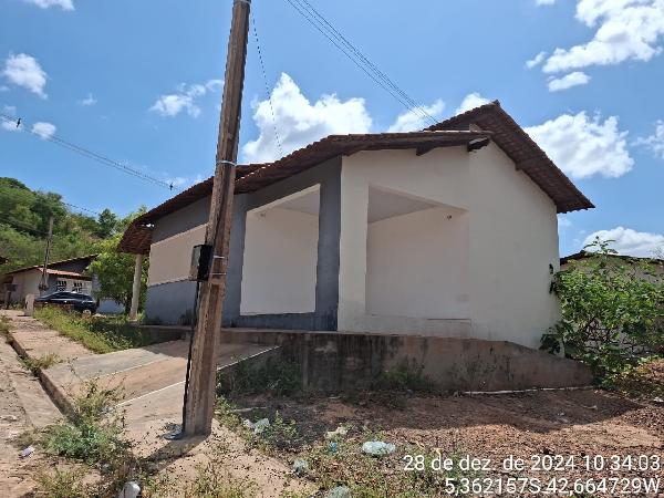 Casa da Caixa em DEMERVAL LOBAO / PI - 8444425747078