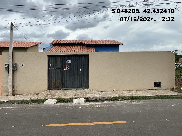 Casa da Caixa em ALTOS / PI - 8444426728212