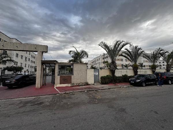 Apartamento da Caixa em CAMPOS DOS GOYTACAZES / RJ - 8555540156240