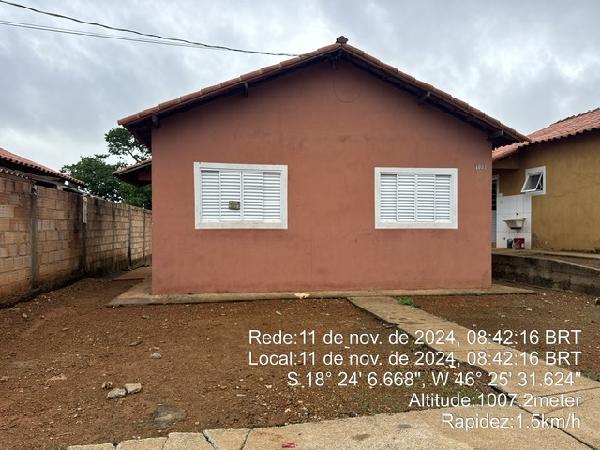 Casa da Caixa em PRESIDENTE OLEGARIO / MG - 8787711350969