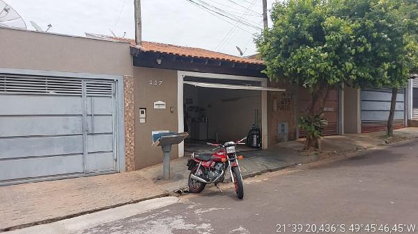 Casa da Caixa em LINS / SP - 8444408863316