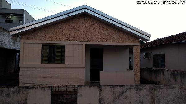 Casa da Caixa em FERNANDO PRESTES / SP - 8444400884314