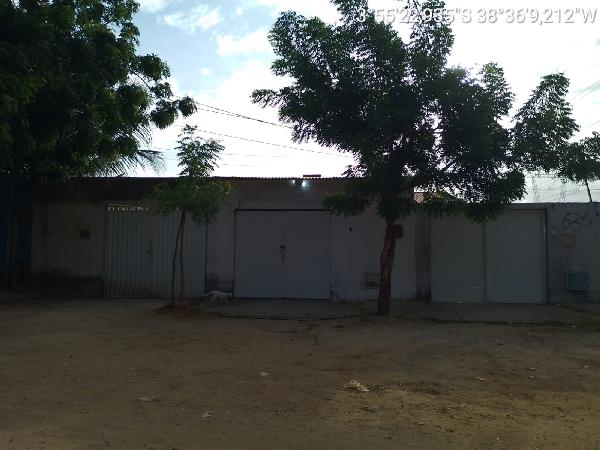 Casa da Caixa em PACATUBA / CE - 8444407860801