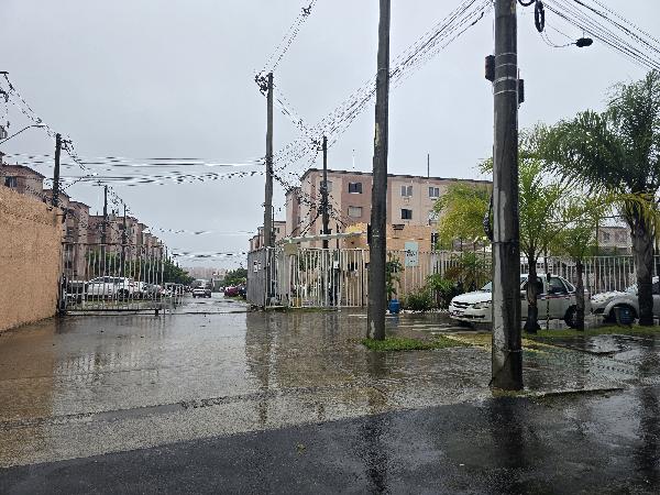 Apartamento da Caixa em LAURO DE FREITAS / BA - 8787700669179