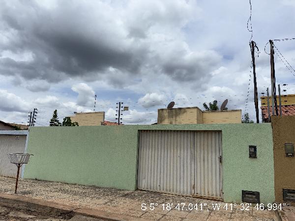 Casa da Caixa em CASTELO DO PIAUI / PI - 8444423509684