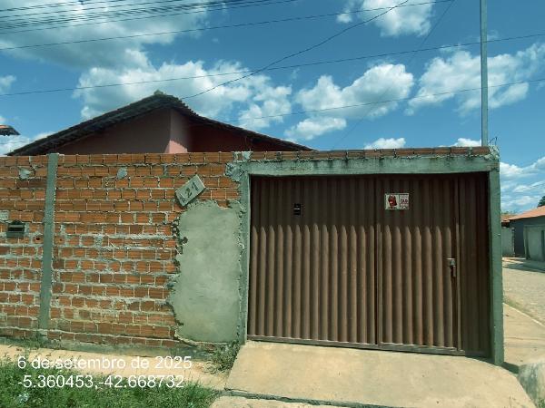 Casa da Caixa em DEMERVAL LOBAO / PI - 8444428114467