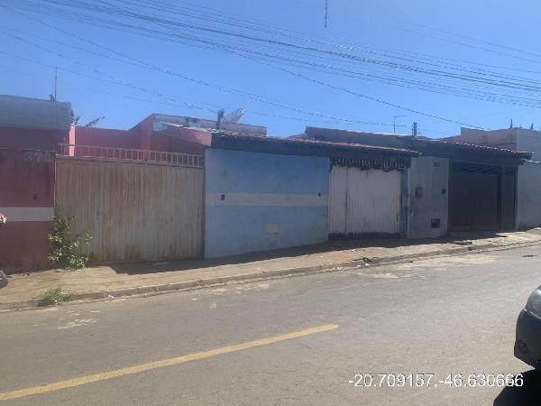 Casa da Caixa em PASSOS / MG - 8444408379163