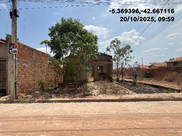 Terreno da Caixa em DEMERVAL LOBAO / PI - 8444416373071