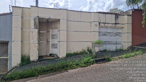 Prédio da Caixa em UBERLANDIA / MG - 8555509213025