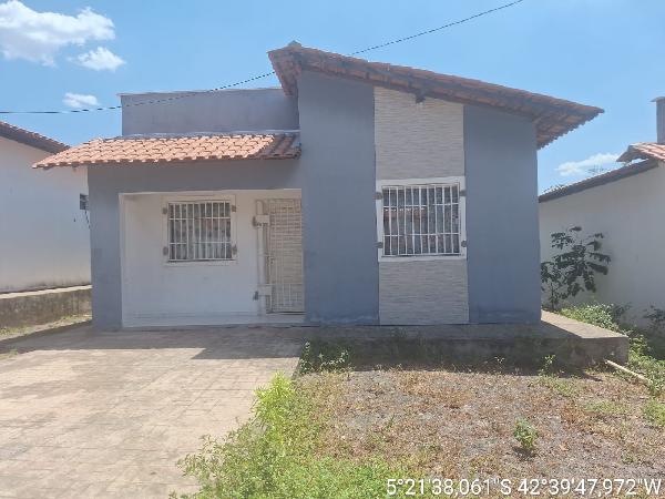 Casa da Caixa em DEMERVAL LOBAO / PI - 8444425982646