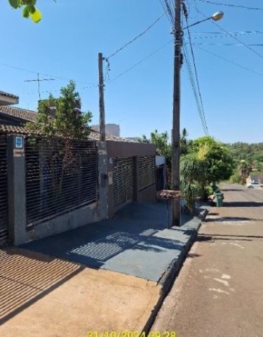 Casa do BB em Arapongas / PR - 100531