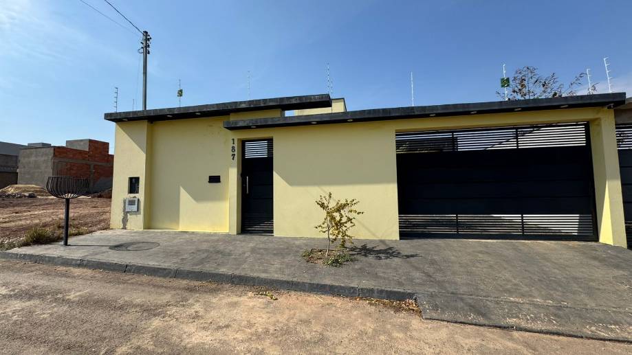 Casa do Santander em UNAÍ / MG - 02.23690