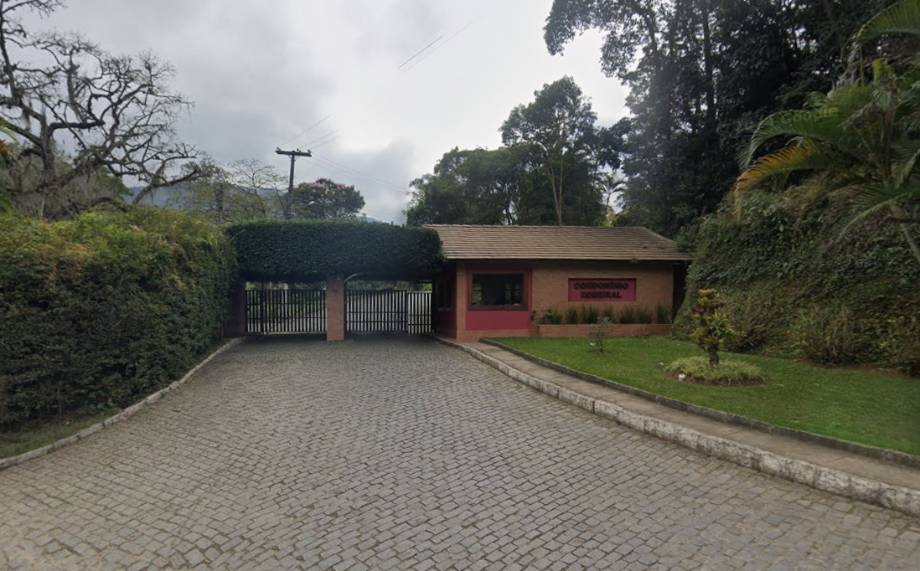 Lote do Santander em TERESÓPOLIS / RJ - 02.25560