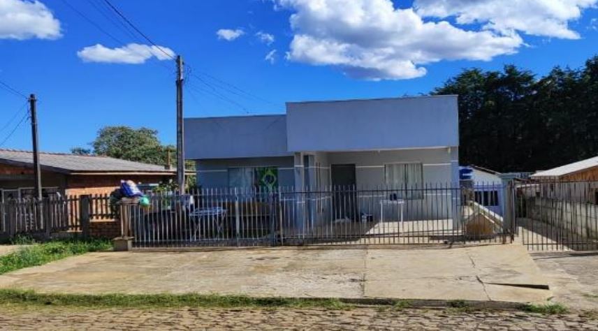 Casa Bradesco em Pinhão  / PR - 64bd1f61