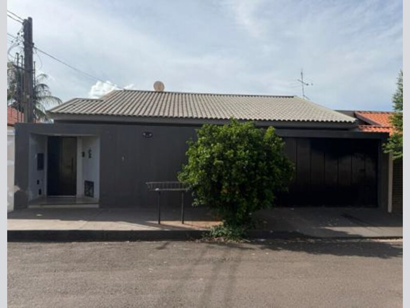 Casa Bradesco em Ourinhos / SP - 821ea90b