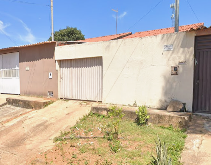 Casa Bradesco em Valparaíso De Goiás / GO - 533b6e81